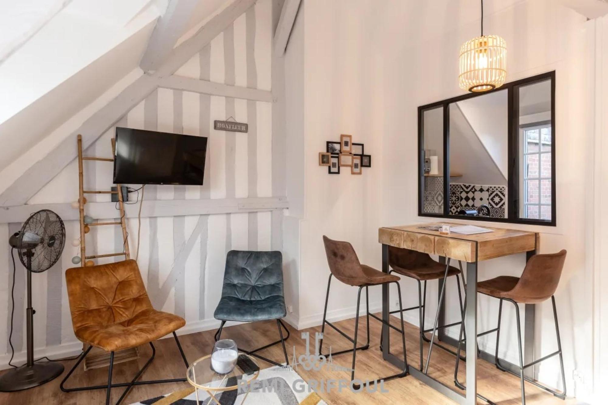 La Capucine Lovely Studio City Center 翁弗勒尔 外观 照片